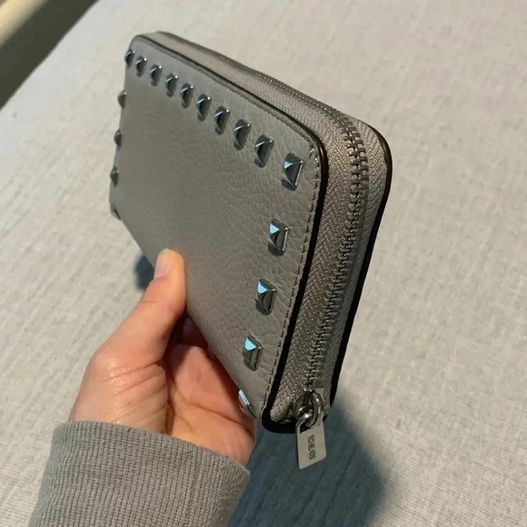 Michael Kors gray silver studded wallet - Picture 2 of 8